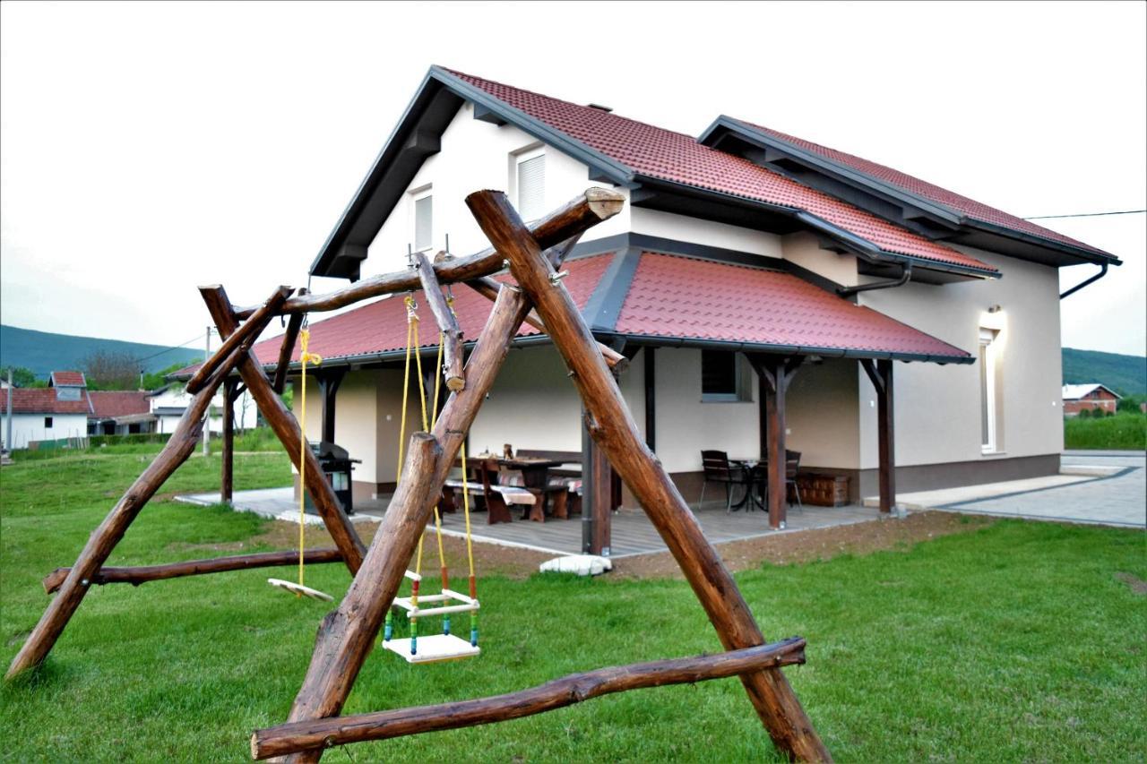 Guest House Tonka Otočac Eksteriør billede